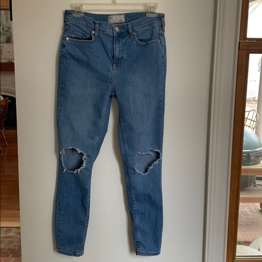 Free People blue jeans, busted knee skinny jeans